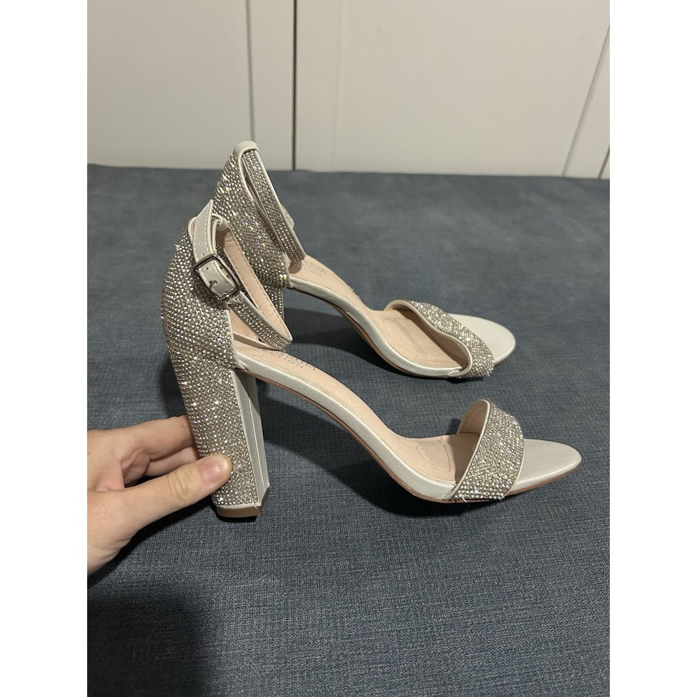 DeBlossom Silver Shimmer‎ Rhinestone Block Heel Pump Size 9, Prom Wedding